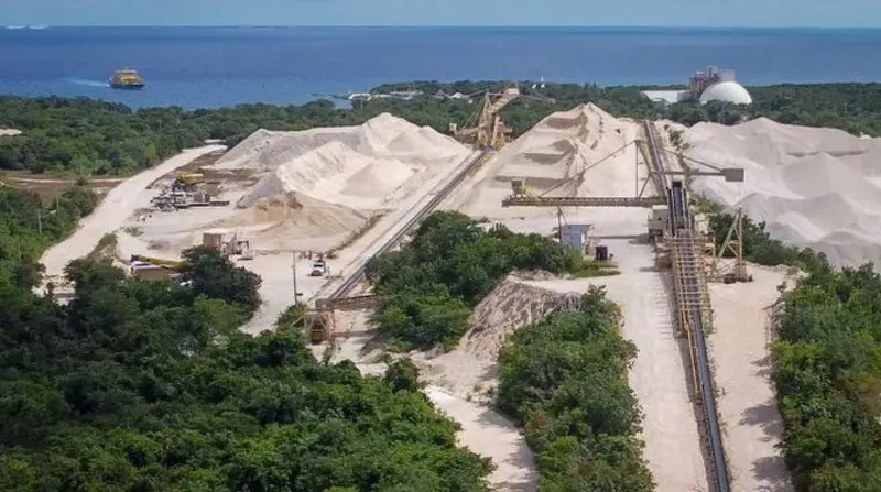 The President of Mexico, Claudia Sheinbaum Pardo has clarified that the land used by the company Calica in Playa del Carmen, Quintana Roo, was not expropriated as United States Congress alleges.