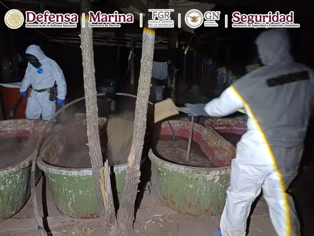 In a land operation secured a clandestine mega lab used for the production of synthetic drugs in the state of Zacatecas. Photo: Goverment of Mexico.