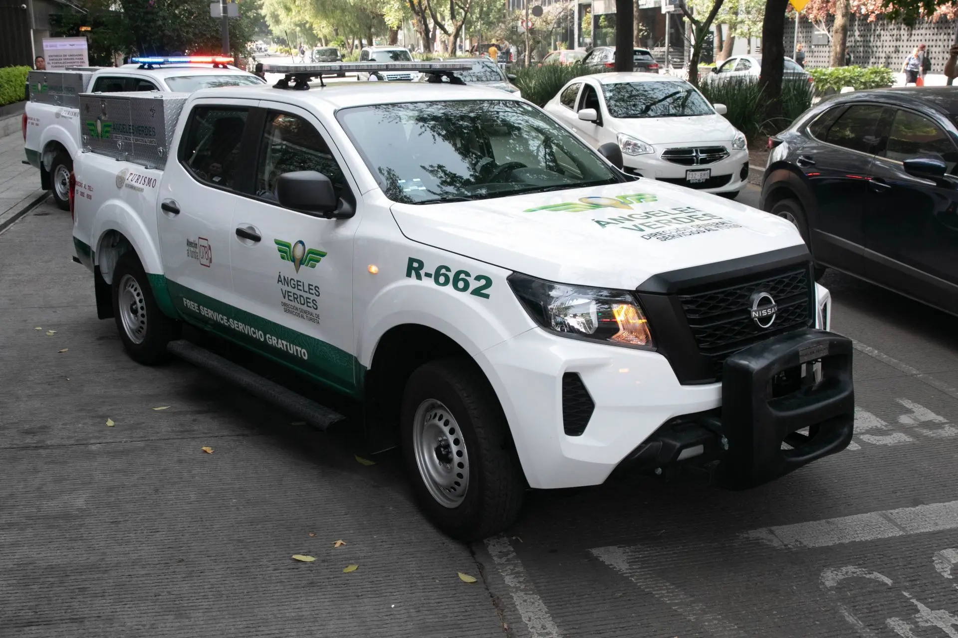 As part of the support provided to travelers on Mexico’s highways, the General Directorate of Tourist Services, known as Ángeles Verdes (Green Angels), assisted 150,945 tourists during the first quarter of 2025. Photo: Moisés Pablo Nava / Cuartoscuro / MxPA