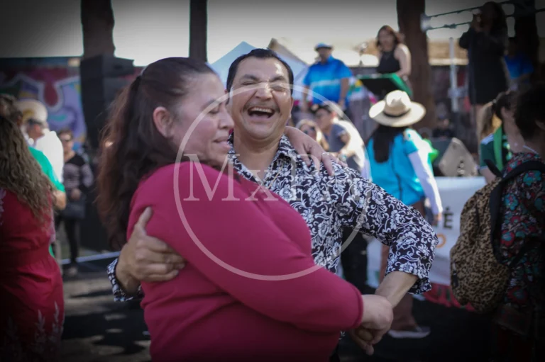 Latinos Celebrate Cinco de Mayo in East Palo Alto, California — photo 15