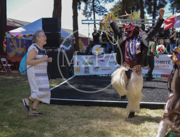 Latinos Celebrate Cinco de Mayo in East Palo Alto, California - Image 8