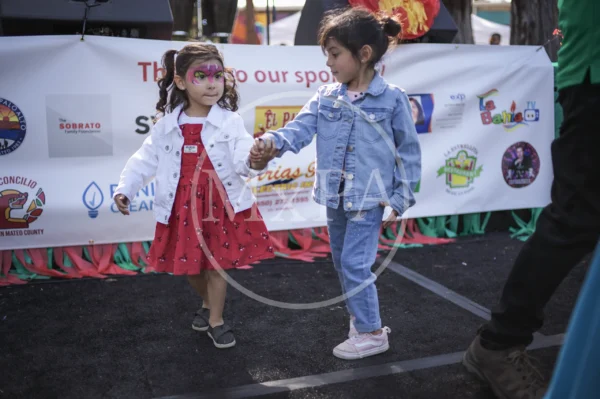 Latinos Celebrate Cinco de Mayo in East Palo Alto, California - Image 14