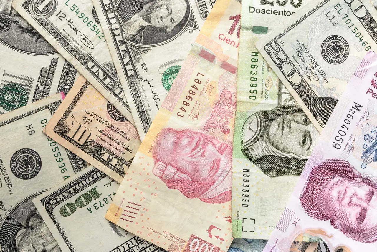 Democrats Warn That Remittance Tax Would Worsen Migration and Harm Latin American Economies
