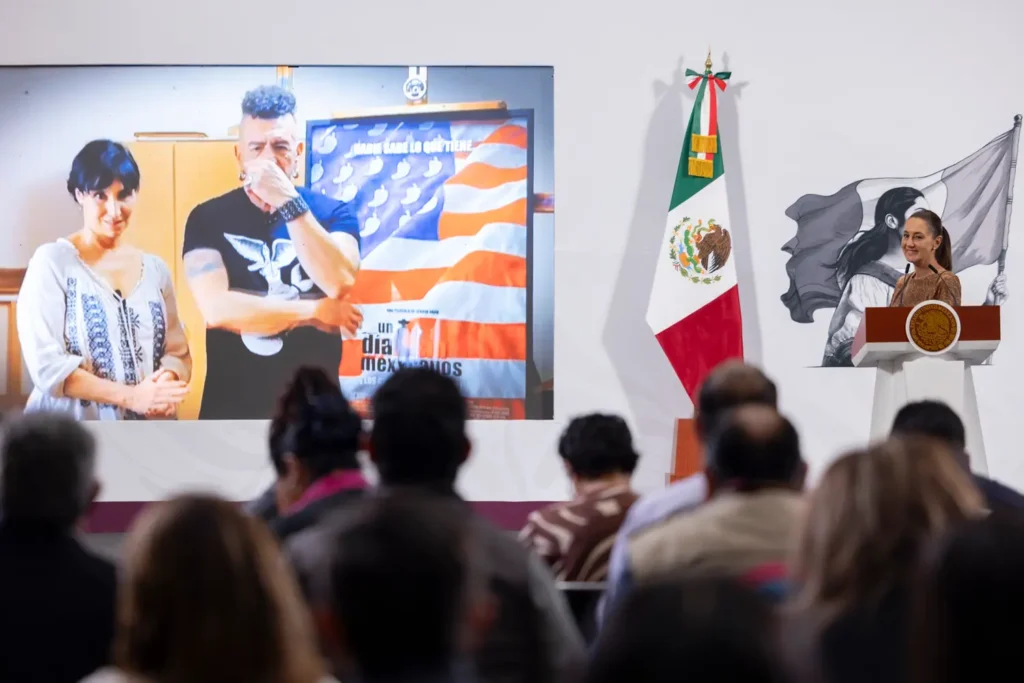 Yareli Arizmendi and Sergio Arau, creators of the film A Day Without Mexicans, presented their new project, The Mexican Files, at Mexican President Claudia Sheinbaum's morning press conference on May 9. Photo: Goverment of Mexico