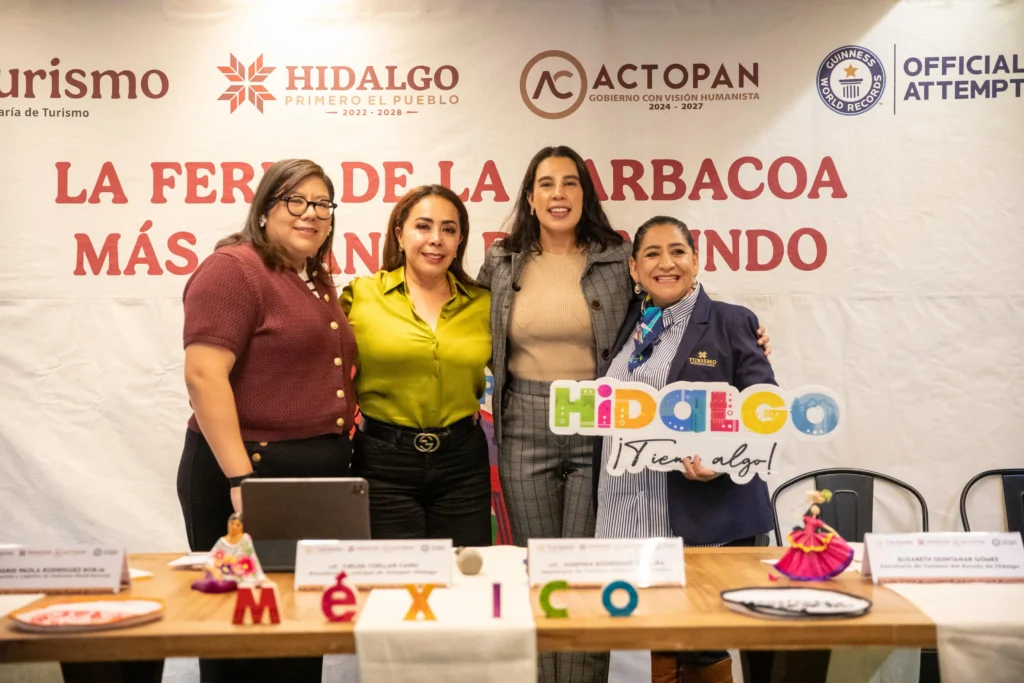 The fair in Actopan was presented by Josefina Rodríguez Zamora, Mexico’s Minister of Tourism, and her counterpart in Hidalgo, Elizabeth Quintanar Gómez, accompanied by Actopan’s mayor, Imelda Cuellar Cano, who emphasized the pride this event represents for the local community. Photo: Ministry of Tourism