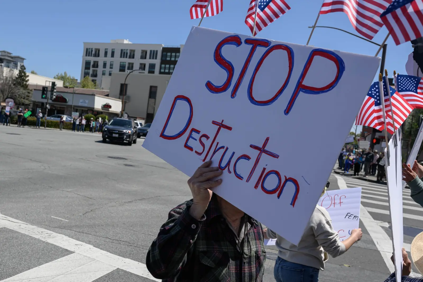 Various Mexican Organizations in the U.S. have called for peaceful demonstrations against President Donald Trump’s anti-immigration policies. Photo: Manuel Ortiz / MxPA