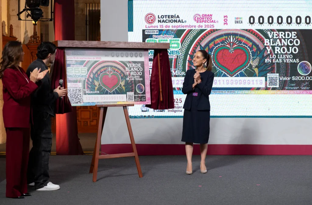 The Government of Mexico, through the National Lottery (Lotería Nacional), unveiled this Friday the Commemorative Ticket for the Grand Special Draw on September 15. Photo: Government of Mexico.