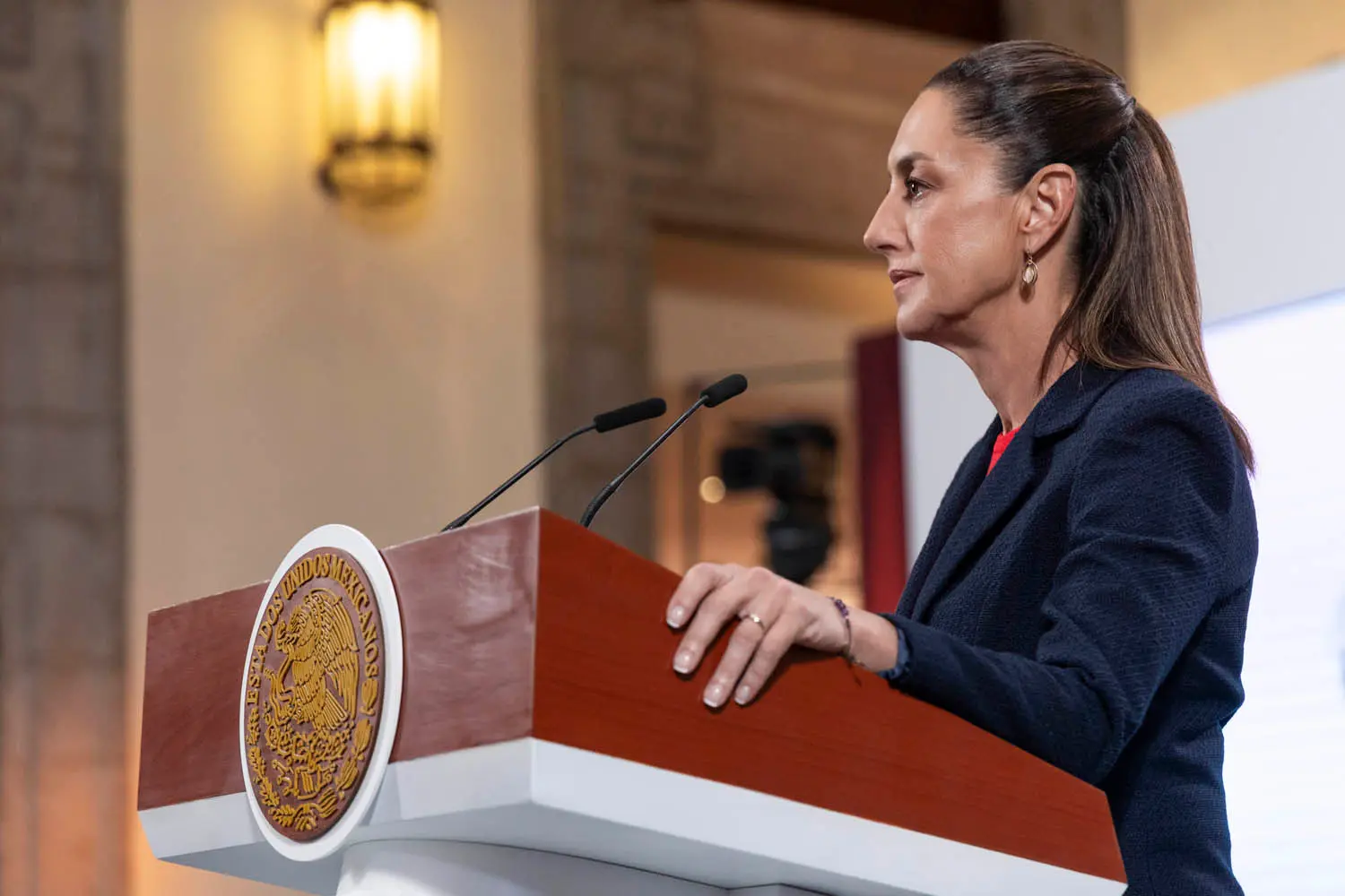 Mexican President Claudia Sheinbaum strongly condemned the xenophobic remarks made during the anti-gentrification march held last Friday in Mexico City. Photo: Goverment of Mexico