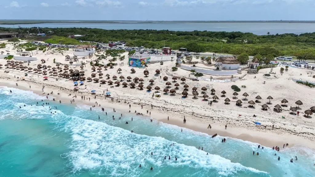 International tourism in Mexico is booming. From January to May 2025, the country welcomed 39.4 million international visitors.