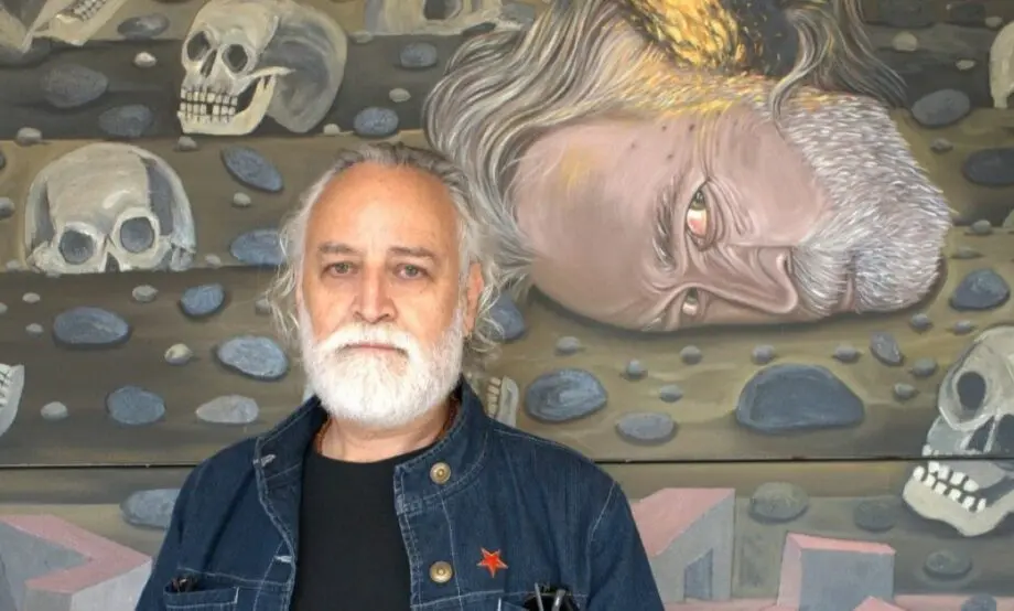 The monumental piece by painter, engraver, and artist Gustavo Monroy entitled "Tzompantli" will be presented at the Colegio de San Ildefonso in Mexico City from now until March 26, 2026. Photo: Ministry of Culture