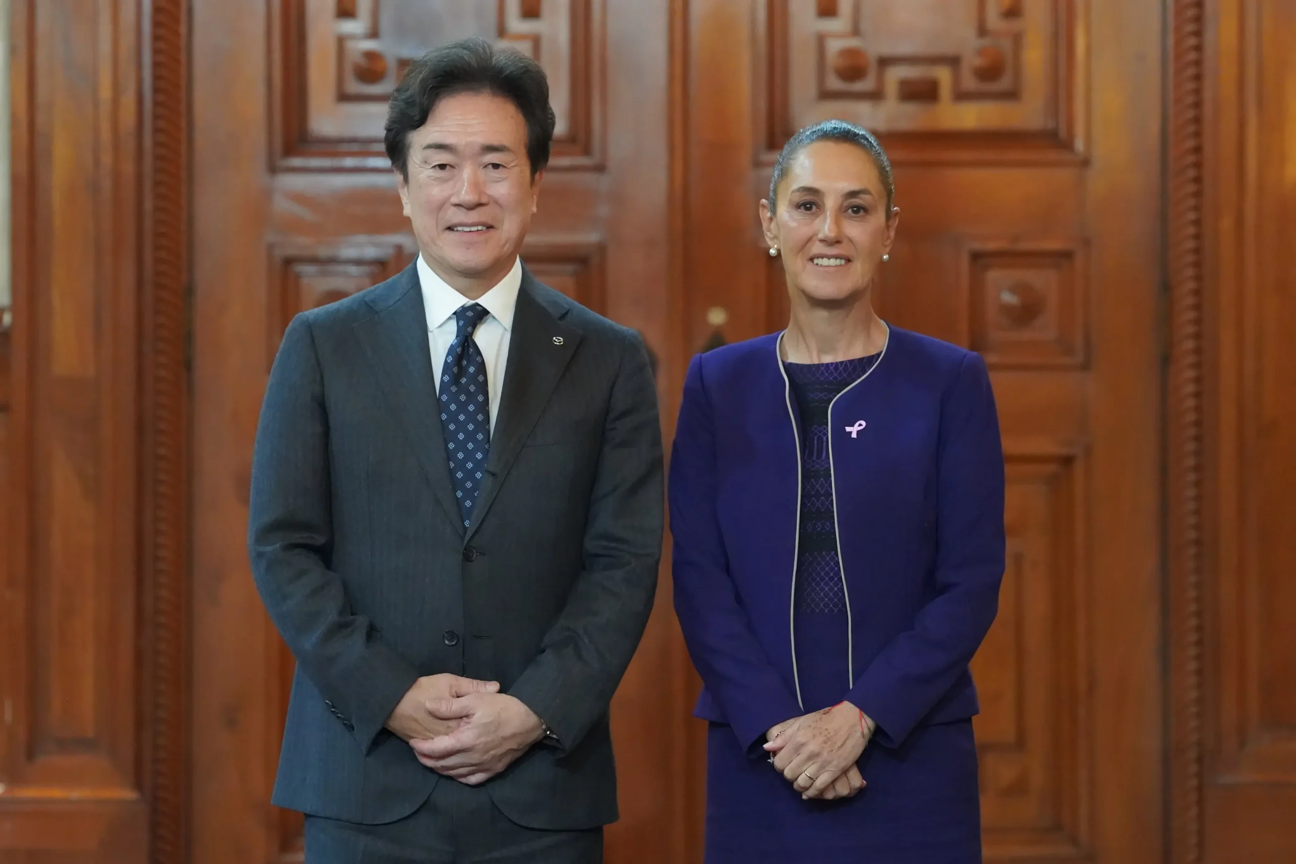 President Claudia Sheinbaum held a meeting with Mazda Motor Corporation global CEO Masahiro Moro. Photo: X @Claudiashein