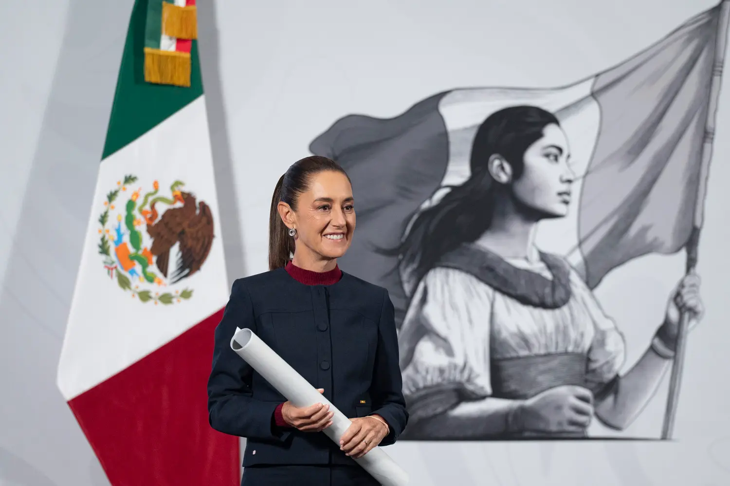 Mexican President Claudia Sheinbaum Pardo confirmed that there are ongoing investigations by the Federal Attorney General’s Office (FGR) into the involvement of U.S. companies in the fuel smuggling network. Photo: Government of Mexico