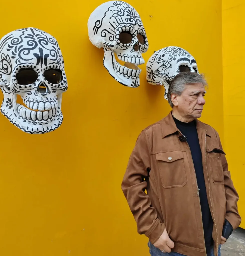 THE CHICANX RADIO MOVEMENT. By Julio César Guerrero