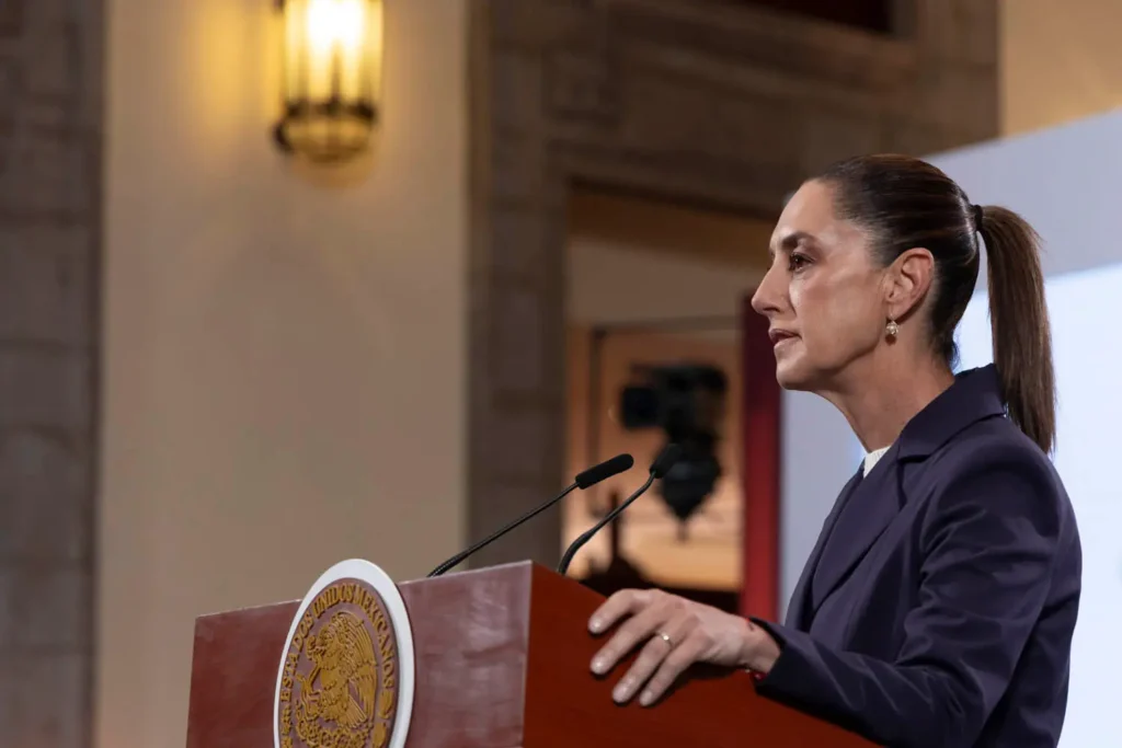 President Claudia Sheinbaum Pardo announced on Tuesday that her administration will promote a reform to classify sexual harassment as a criminal offense throughout Mexico. Photo: Government of Mexico