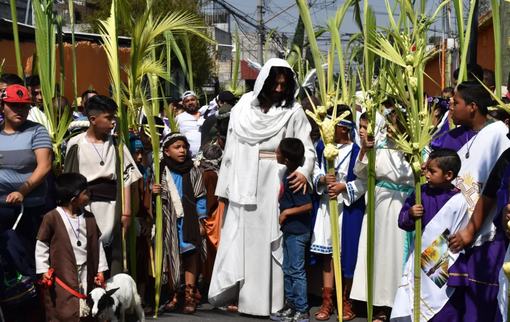 The tradition dates back to 1833, when the community made a collective vow seeking relief from a cholera epidemic. A decade later, the first formal reenactment was staged, beginning a cycle that now spans more than 180 consecutive years. Photo: UNESCO