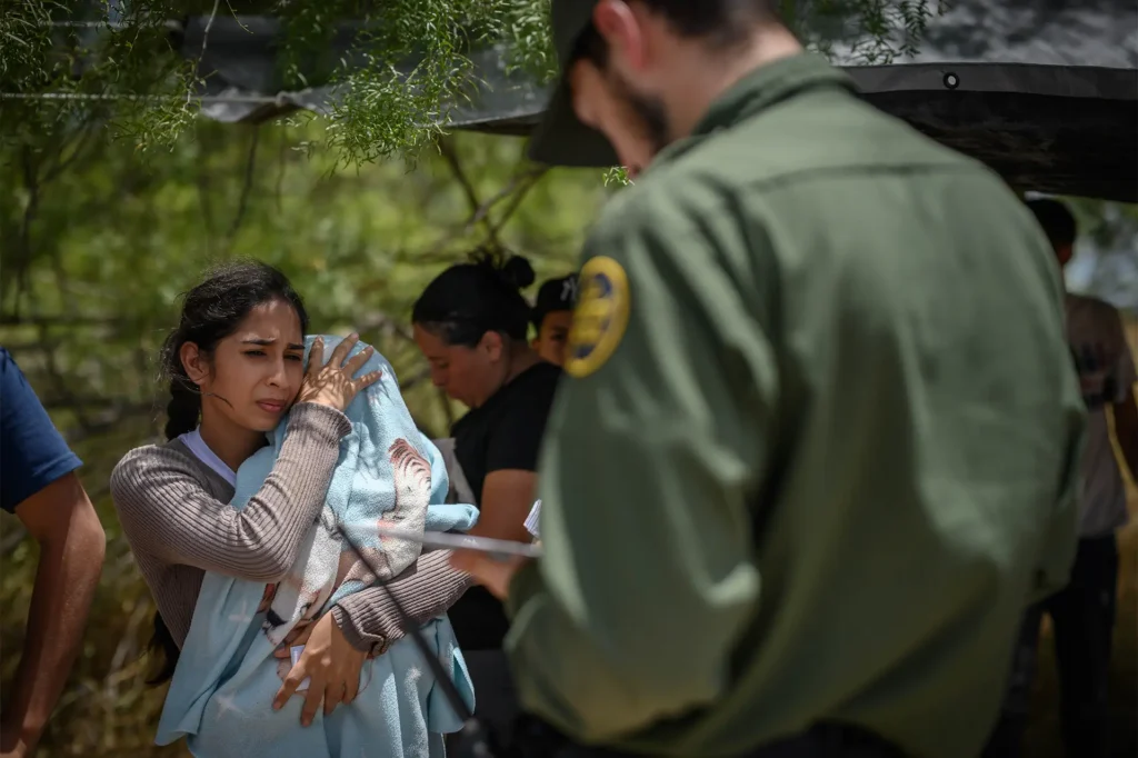 International Migrants Day invites us to look beyond borders, rhetoric, and statistics. But in the United States, under the immigration policies promoted by Donald Trump, the date is wrapped in an uncomfortable reality. Photo: Manuel Ortiz | MxPA